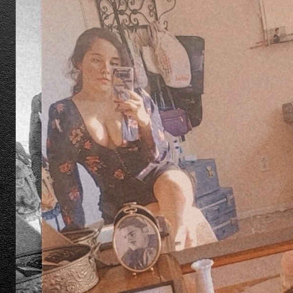 Wild Fable - Picture 2 of 4